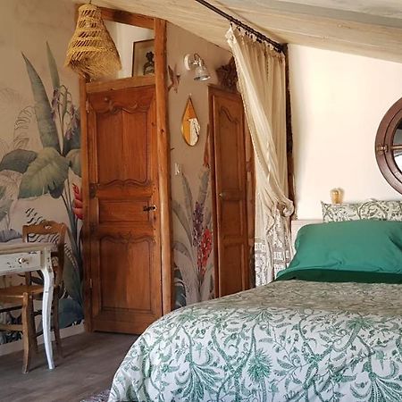 La Boheme Bed and Breakfast Charols Buitenkant foto