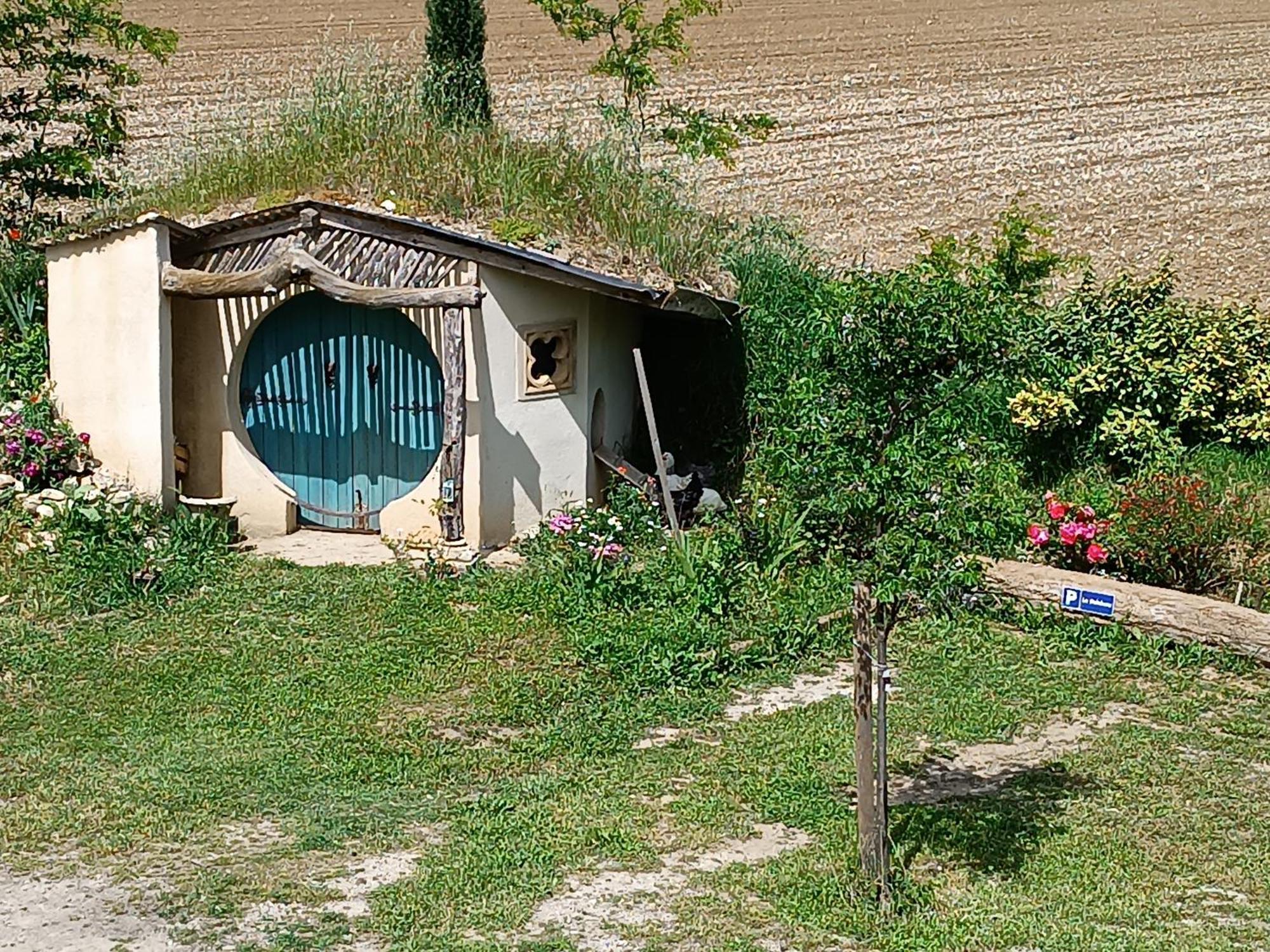 La Boheme Bed and Breakfast Charols Buitenkant foto